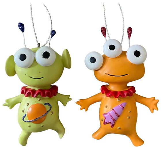 CBK Resin  Space Monster Christmas Ornament set of 2 Yellow Green 3in - Picture 1 of 4